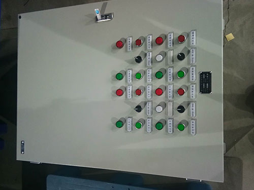 配電箱10 配電箱10